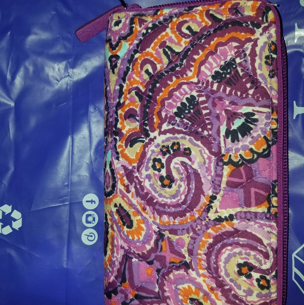 Wallet - Picture 2 of 2